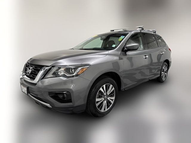 2018 Nissan Pathfinder SV