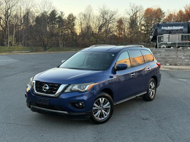 2018 Nissan Pathfinder SV