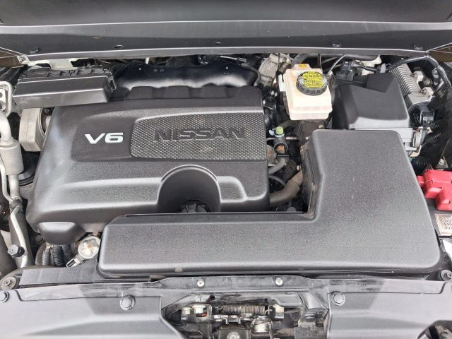 2018 Nissan Pathfinder SV