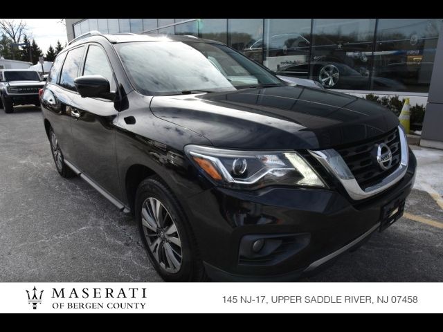 2018 Nissan Pathfinder SL