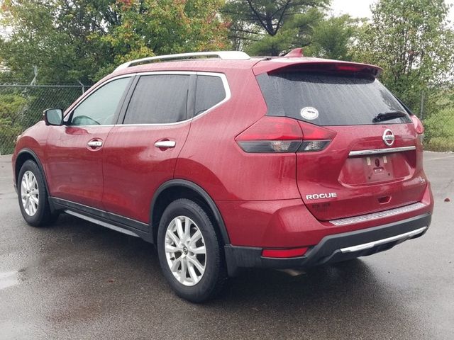 2018 Nissan Rogue SV