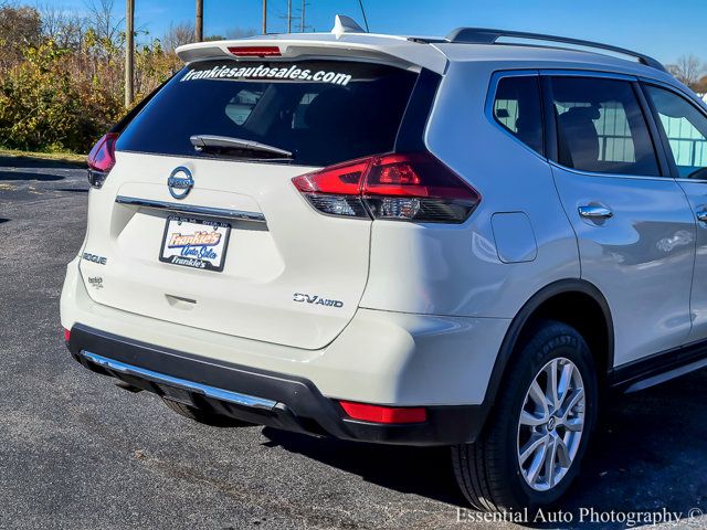 2018 Nissan Rogue SV