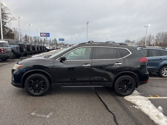 2018 Nissan Rogue SV