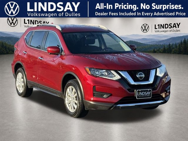2018 Nissan Rogue SV