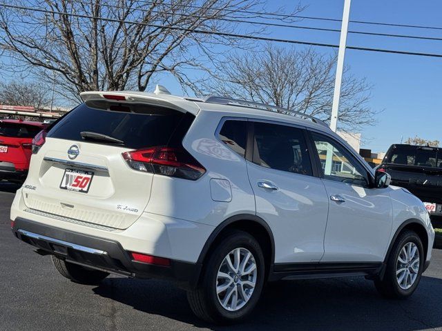 2018 Nissan Rogue SV