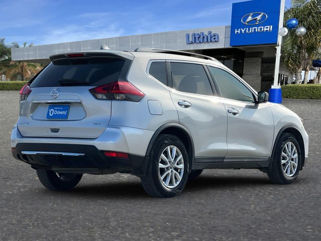 2018 Nissan Rogue SV