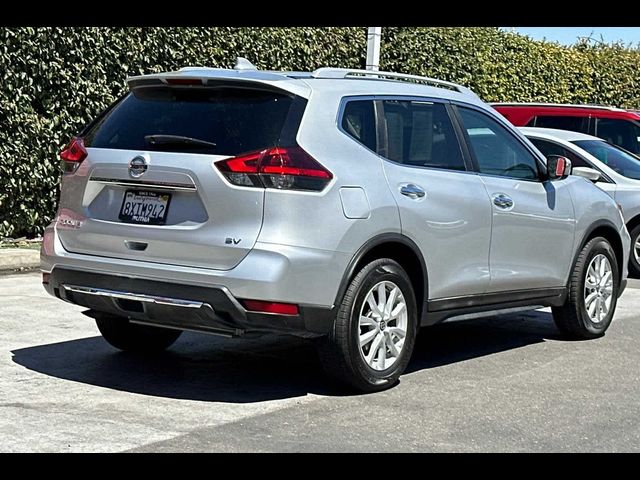 2018 Nissan Rogue SV