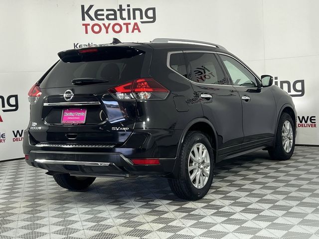 2018 Nissan Rogue SV