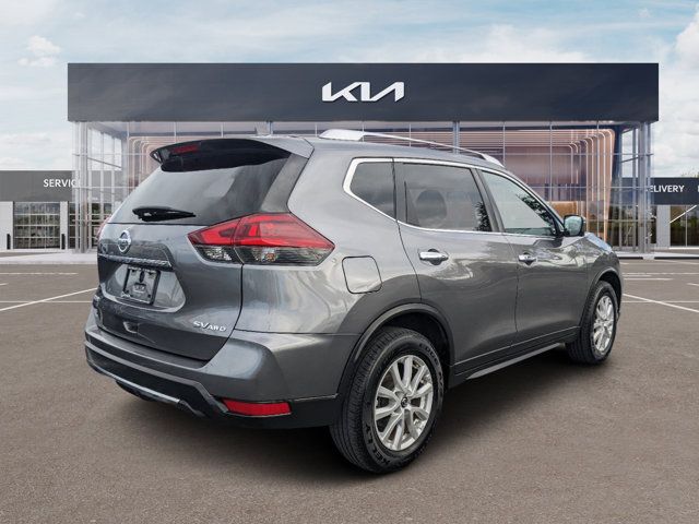 2018 Nissan Rogue SV