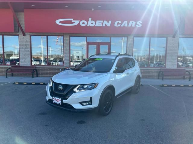 2018 Nissan Rogue SV