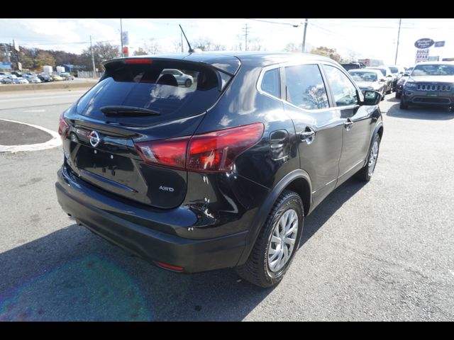 2018 Nissan Rogue Sport S