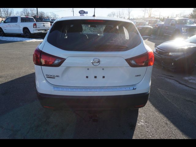 2018 Nissan Rogue Sport S