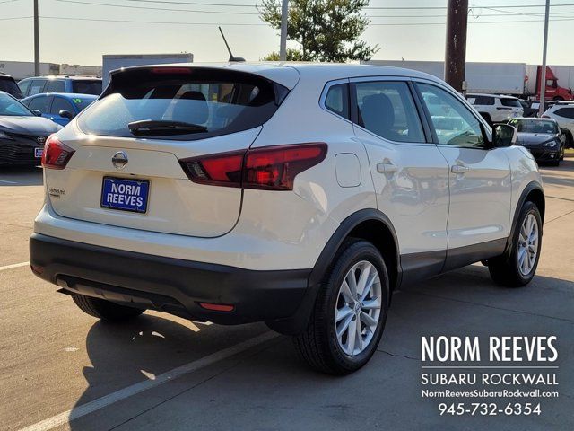 2018 Nissan Rogue Sport S