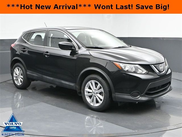 2018 Nissan Rogue Sport S