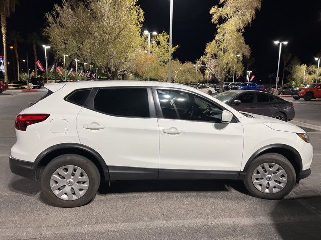 2018 Nissan Rogue Sport S