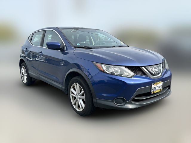 2018 Nissan Rogue Sport S