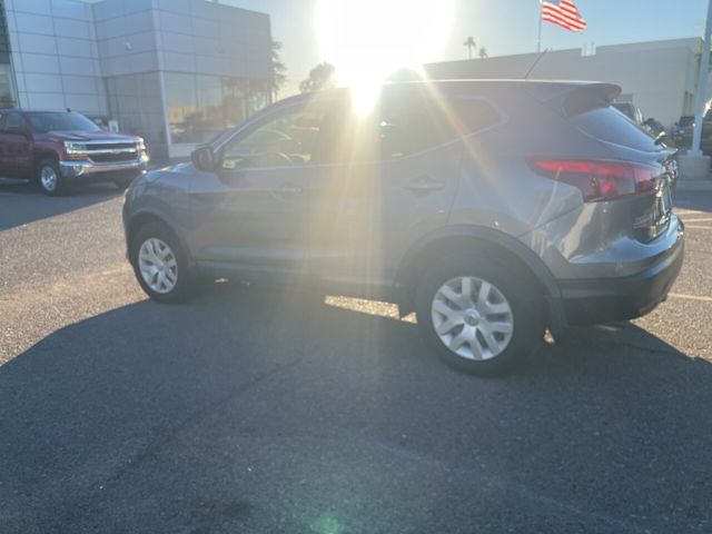 2018 Nissan Rogue Sport S