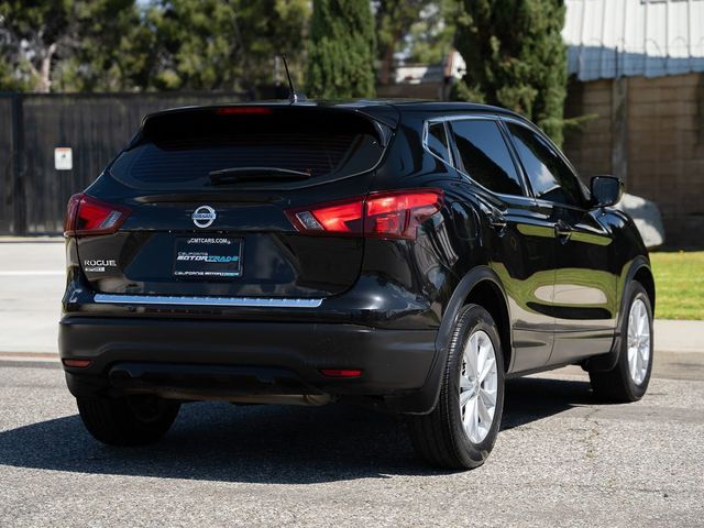 2018 Nissan Rogue Sport S