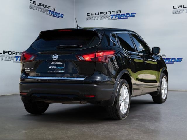 2018 Nissan Rogue Sport S