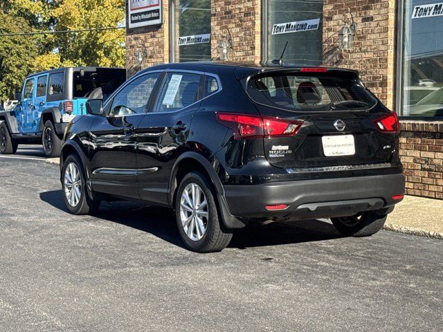 2018 Nissan Rogue Sport S