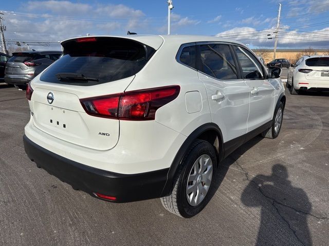 2018 Nissan Rogue Sport S