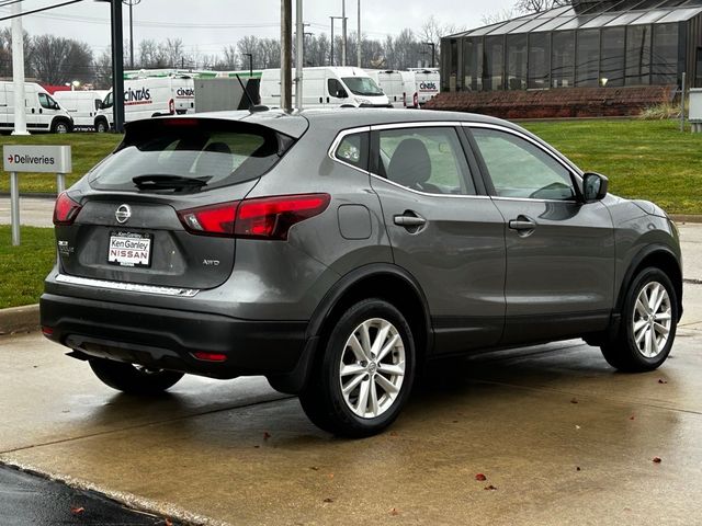 2018 Nissan Rogue Sport S