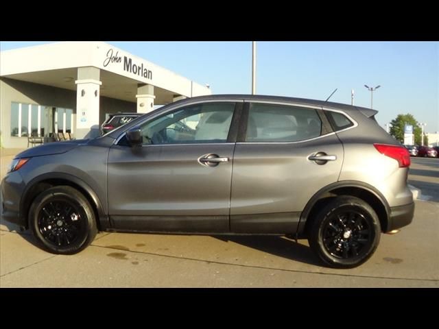 2018 Nissan Rogue Sport S