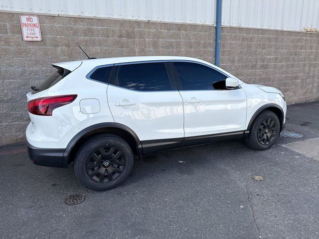 2018 Nissan Rogue Sport S