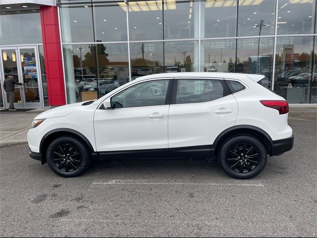 2018 Nissan Rogue Sport S