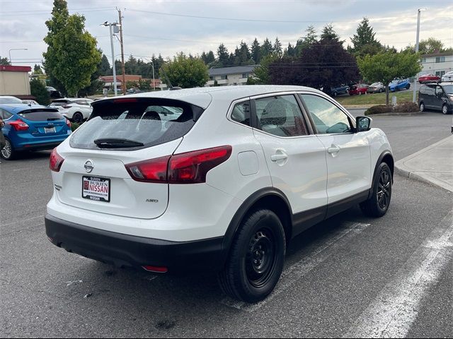 2018 Nissan Rogue Sport S