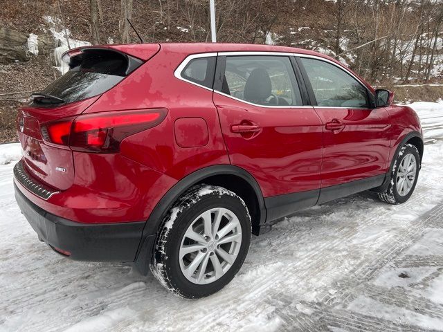 2018 Nissan Rogue Sport S