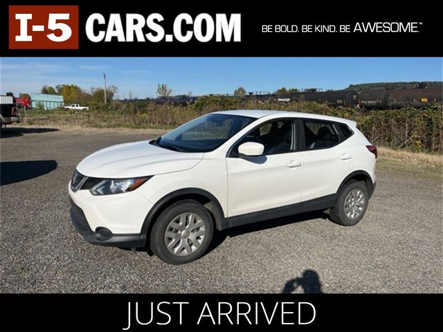 2018 Nissan Rogue Sport S