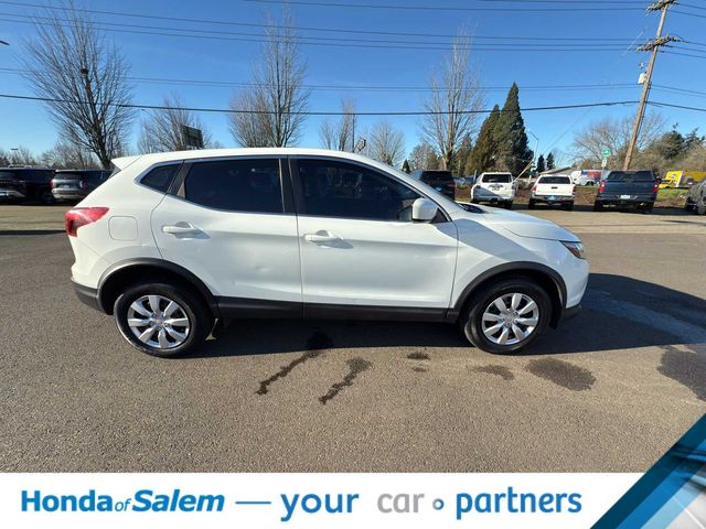 2018 Nissan Rogue Sport S