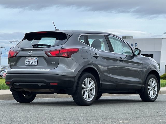 2018 Nissan Rogue Sport S