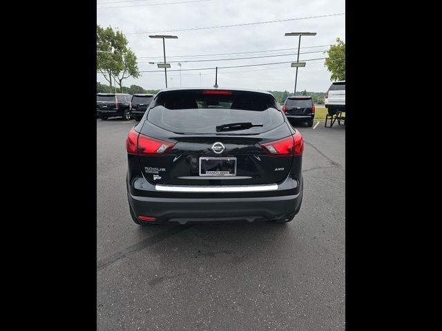 2018 Nissan Rogue Sport S