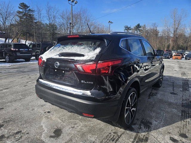 2018 Nissan Rogue Sport SL