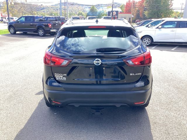 2018 Nissan Rogue Sport SL