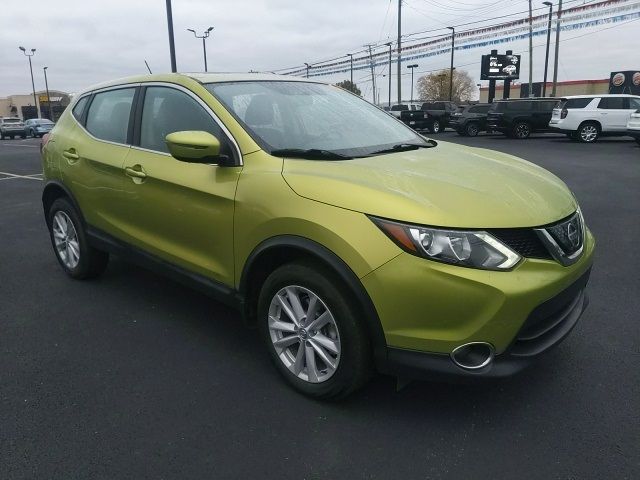 2018 Nissan Rogue Sport SV