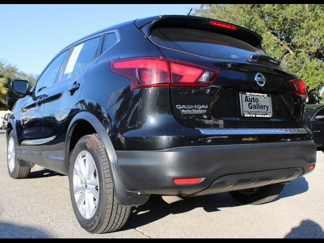 2018 Nissan Rogue Sport SV