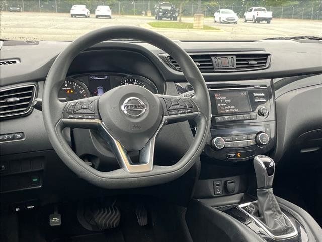 2018 Nissan Rogue Sport SV