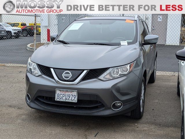 2018 Nissan Rogue Sport SV