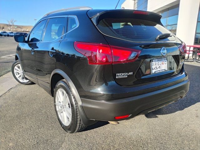 2018 Nissan Rogue Sport SV