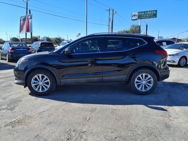 2018 Nissan Rogue Sport SV