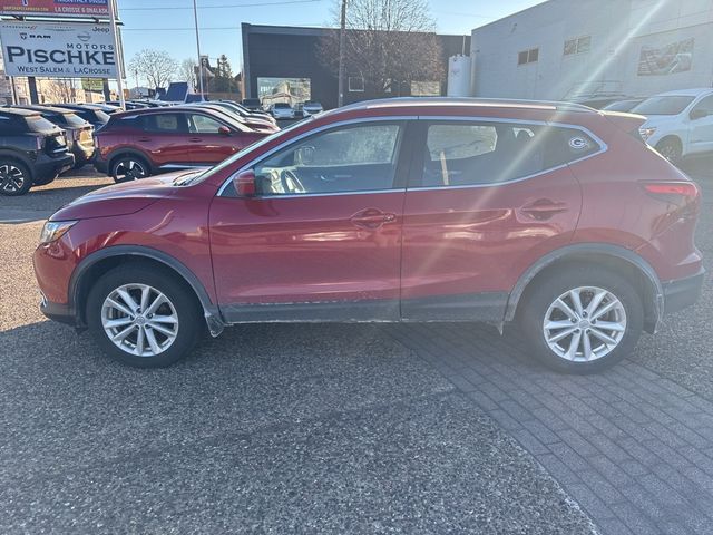 2018 Nissan Rogue Sport SV