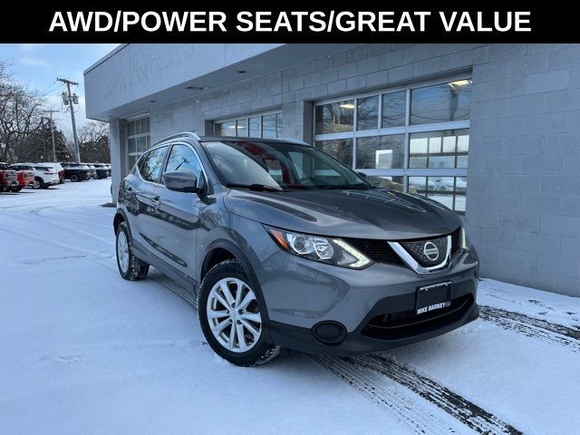 2018 Nissan Rogue Sport SV