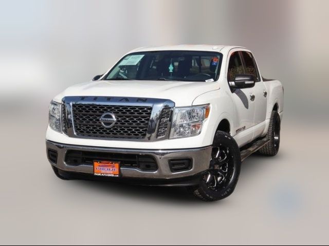 2018 Nissan Titan SV