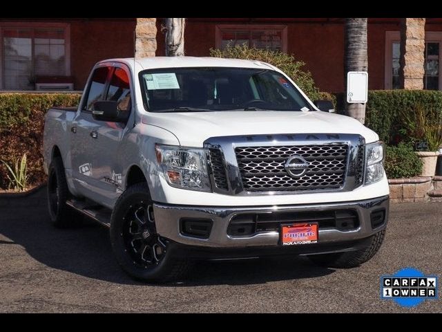 2018 Nissan Titan SV