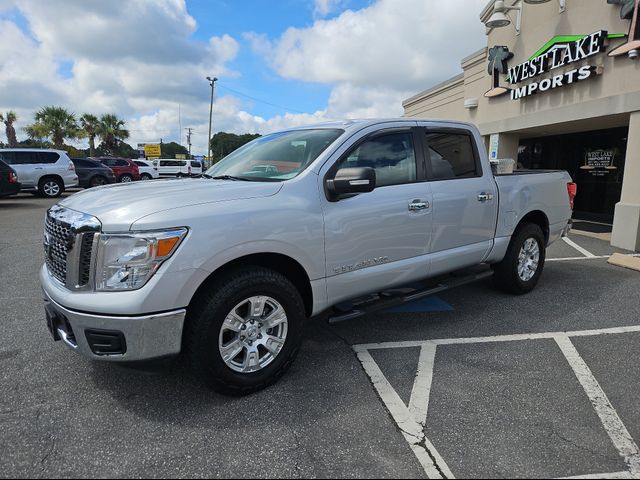 2018 Nissan Titan SV