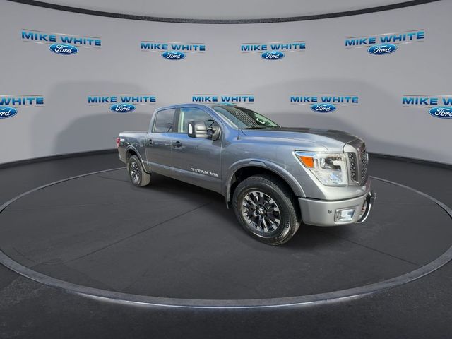 2018 Nissan Titan 