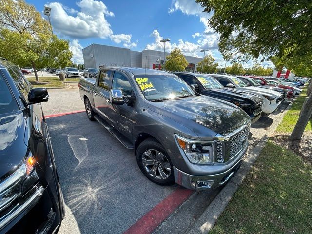 2018 Nissan Titan SL